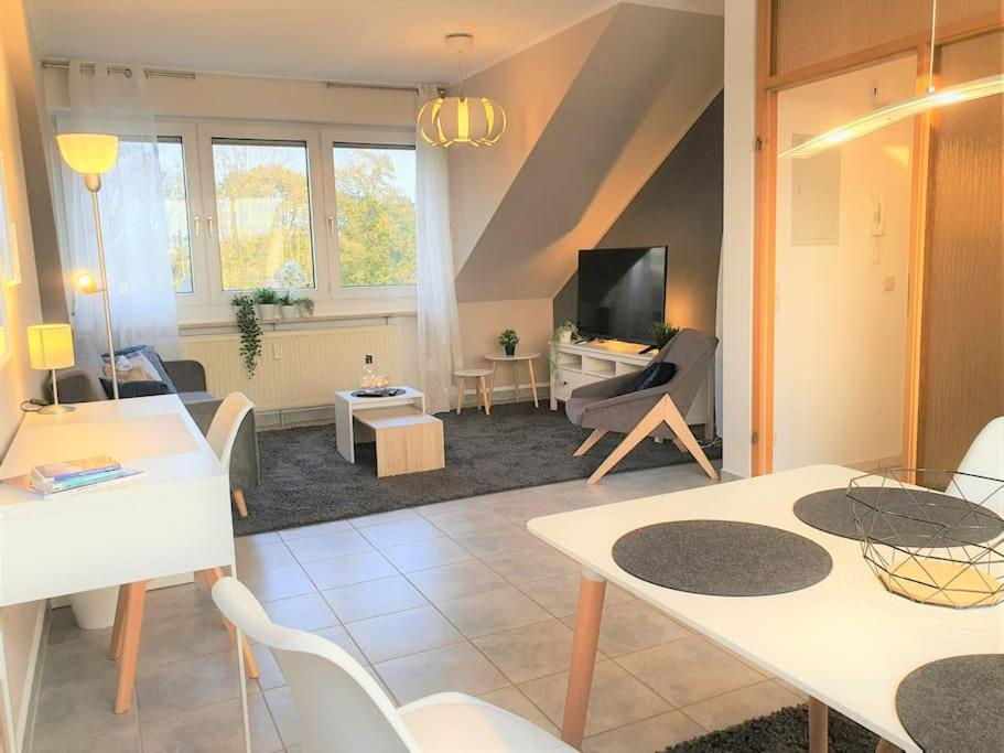 Modernes Und Ruhiges Appartement Mit Loggia Marl Zewnętrze zdjęcie