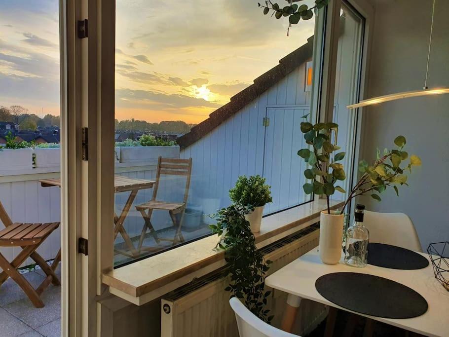 Modernes Und Ruhiges Appartement Mit Loggia Marl Zewnętrze zdjęcie
